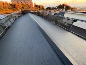 【高槻市】　屋根の軽量化でお家を守る！
